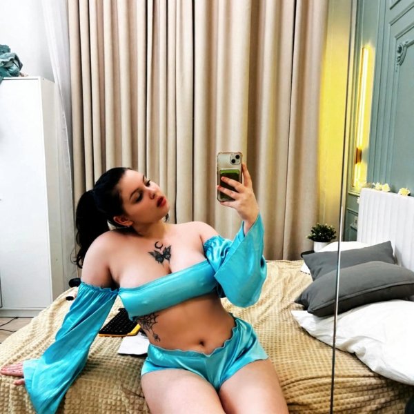 b19e768b-f8a0-4fcb-95c6-d58837566fdb.jpg
